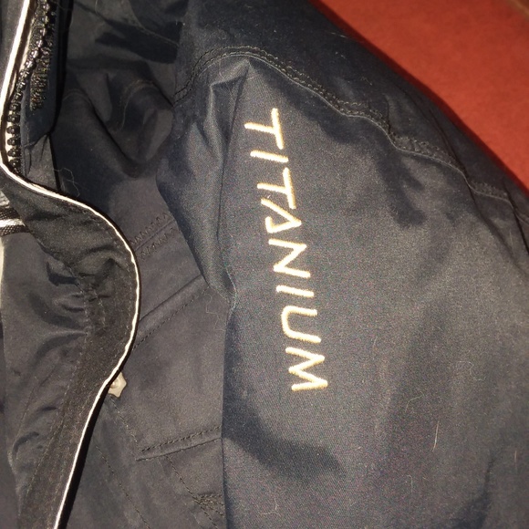 Columbia Titanium Women's Medium winter jacket - Picture 2 of 7